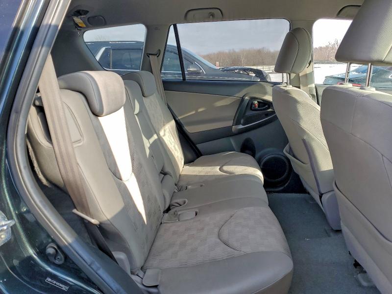 Photo 11 from auction – 2010 TOYOTA RAV4 with VIN 2T3BF4DV2AW080113