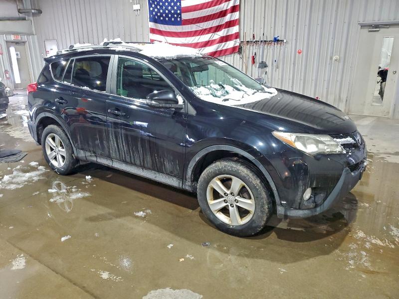 Photo 4 from auction – 2013 TOYOTA RAV4 XLE with VIN 2T3RFREVXDW044832