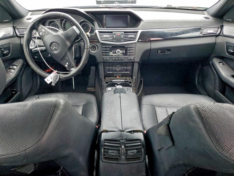 Zdjęcie 8 z aukcji – 2011 MERCEDES-BENZ E 550 z VIN WDDHF7CB6BA458443