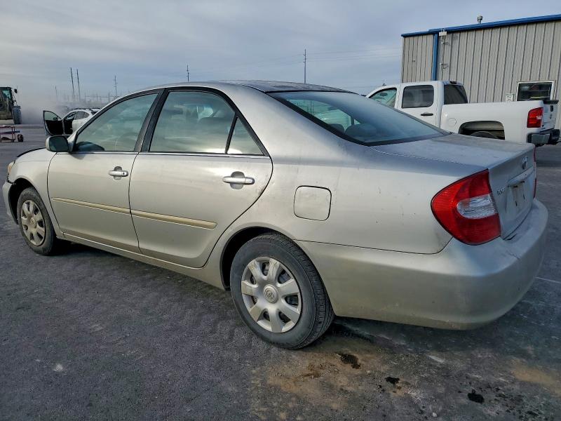 Photo 2 from auction – 2004 TOYOTA CAMRY LE with VIN 4T1BE32K54U808476