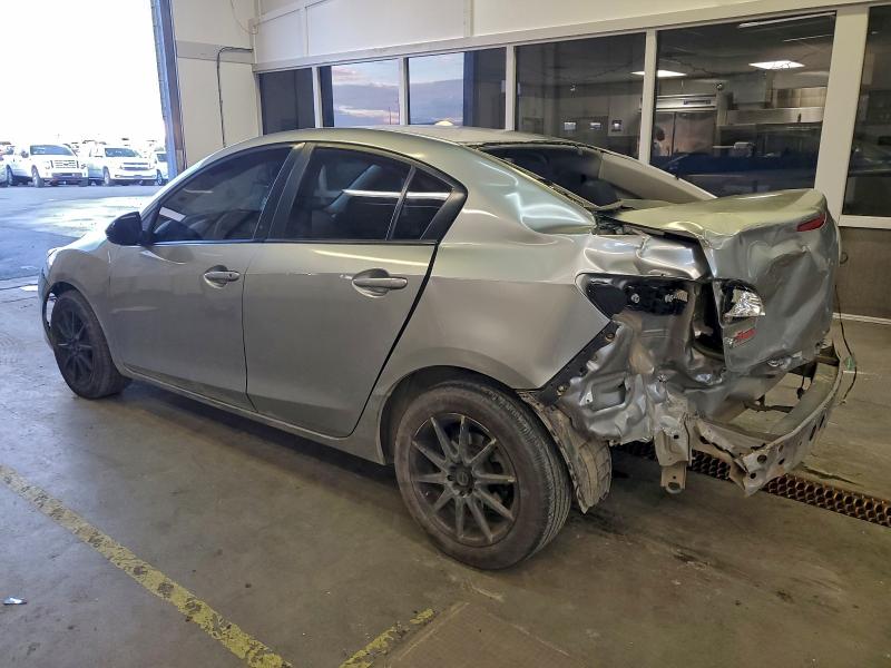 Photo 2 from auction – 2012 MAZDA 3 I with VIN JM1BL1UG6C1591656