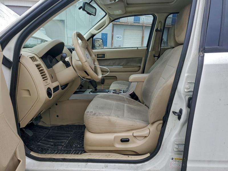 Photo 7 from auction – 2010 FORD ESCAPE XLT with VIN 1FMCU0D78AKD44167