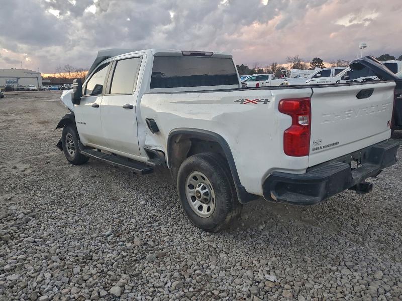 Photo 2 from auction – 2024 CHEVROLET SILVERADO with VIN 1GC4YLE74RF381394