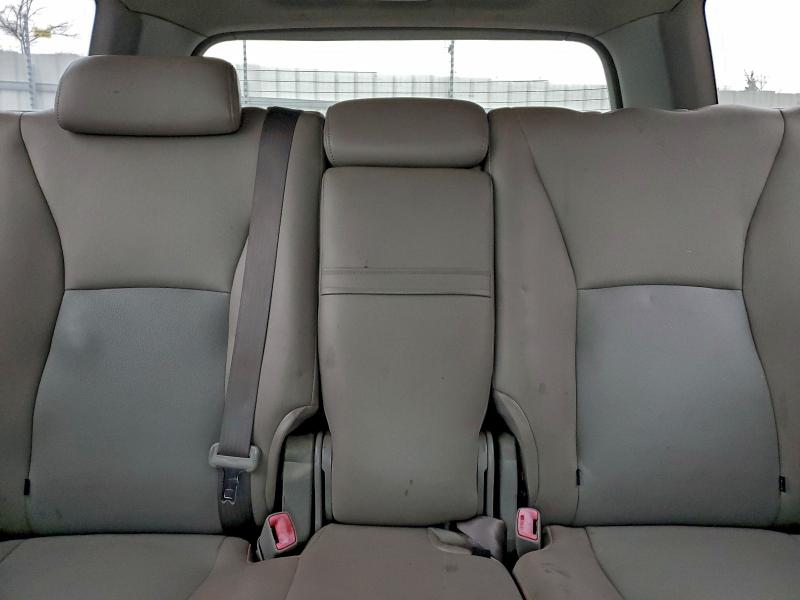 Photo 10 from auction – 2005 TOYOTA HIGHLANDER with VIN JTEGP21A150069831
