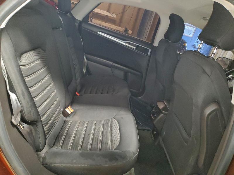 Photo 10 from auction – 2016 FORD FUSION SE with VIN 3FA6P0HD5GR277594