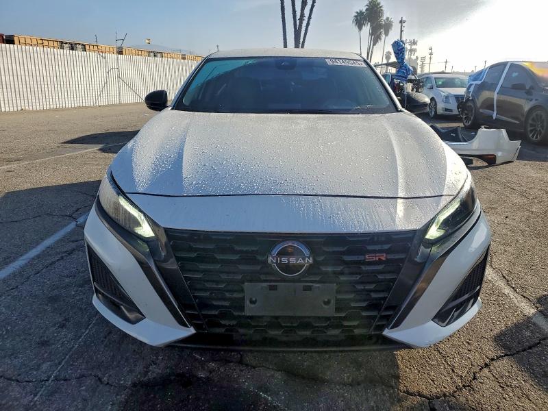 Photo 5 from auction – 2023 NISSAN ALTIMA SR with VIN 1N4BL4CV4PN422130