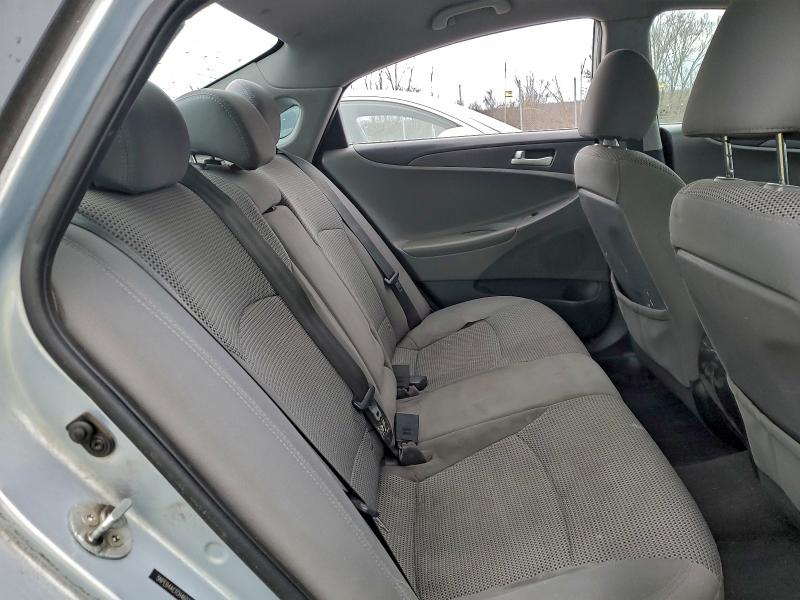 Photo 10 from auction – 2012 HYUNDAI SONATA GLS with VIN 5NPEB4AC1CH460789