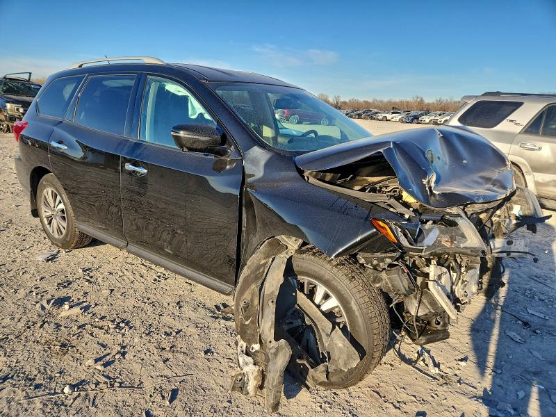 Photo 4 from auction – 2017 NISSAN PATHFINDER with VIN 5N1DR2MM4HC676229