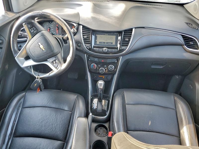 Photo 8 from auction – 2017 CHEVROLET TRAX PREMI with VIN 3GNCJMSB8HL187364