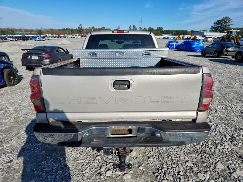Photo 6 from auction – 2004 CHEVROLET SILVERADO with VIN 1GCEC19X24Z212130