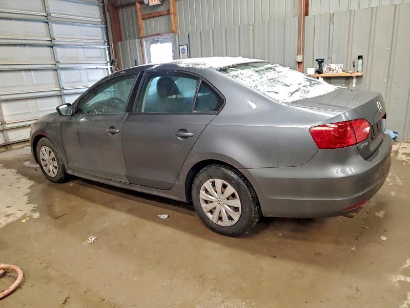 Photo 2 from auction – 2013 VOLKSWAGEN JETTA BASE with VIN 3VW2K7AJ5DM309563