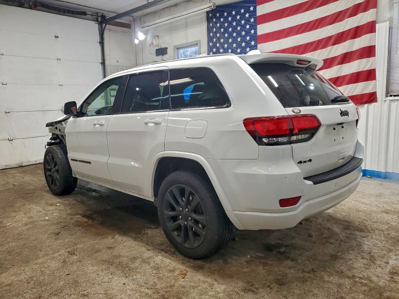 Photo 2 from auction – 2018 JEEP GRAND CHER with VIN 1C4RJFAG4JC391401