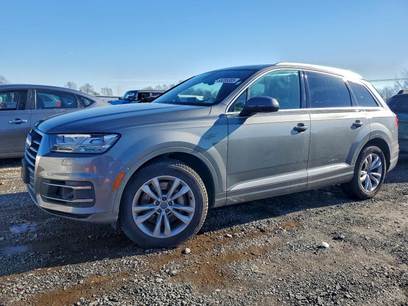 AUDI Q7 2017 with VIN WA1LAAF79HD023151 - Photo from auction