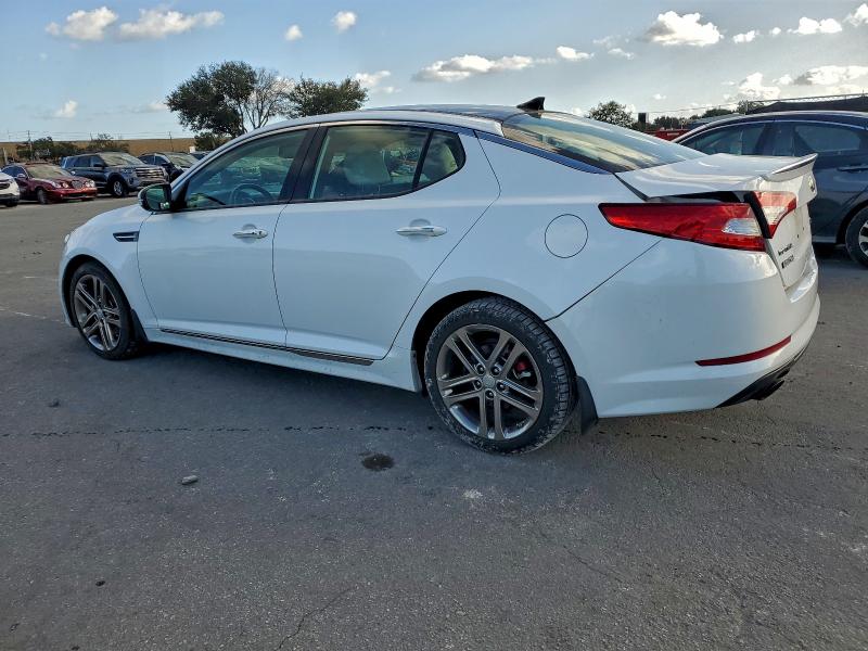 Photo 2 from auction – 2013 KIA OPTIMA SX with VIN 5XXGR4A63DG168122