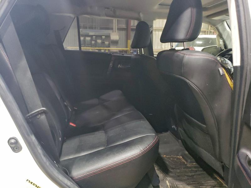 Photo 11 from auction – 2021 TOYOTA 4RUNNER with VIN JTERU5JRXM5845934