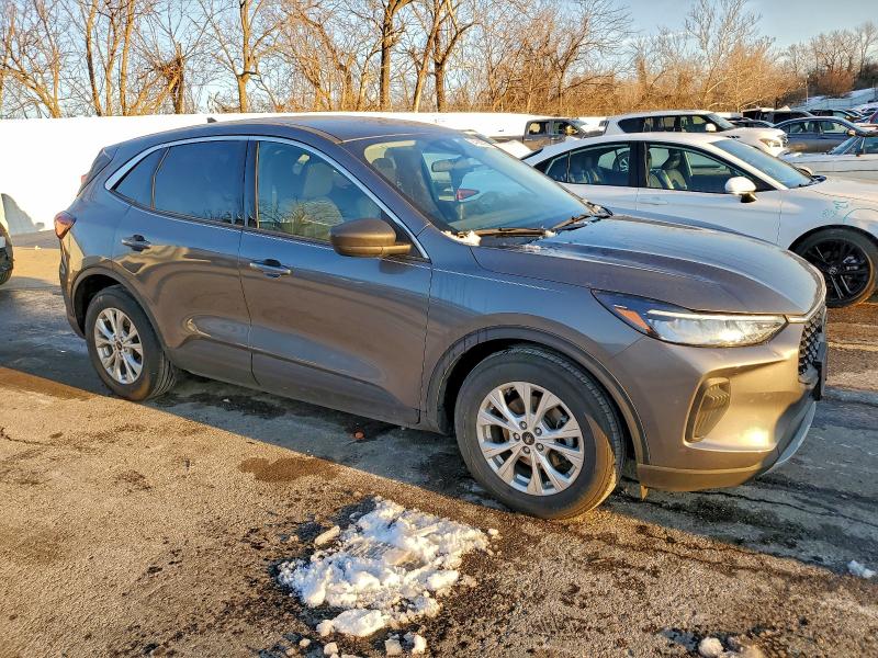 Photo 4 from auction – 2023 FORD ESCAPE ACT with VIN 1FMCU0GN2PUB07018