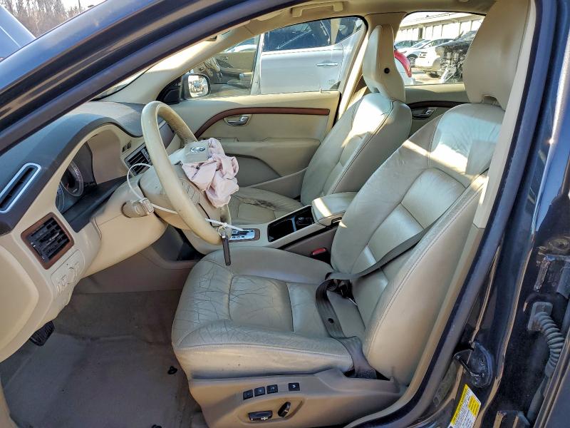 Photo 7 from auction – 2009 VOLVO S80 3.2 with VIN YV1AS982591092071