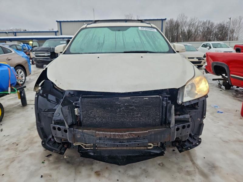 Photo 5 from auction – 2011 CHEVROLET TRAVERSE L with VIN 1GNKRGED6BJ212988