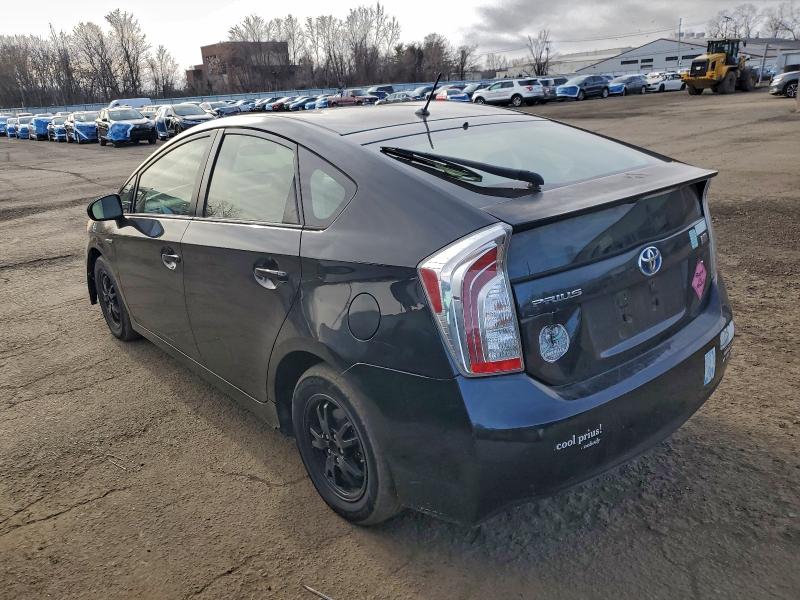 Photo 2 from auction – 2013 TOYOTA PRIUS with VIN JTDKN3DU7D0344746