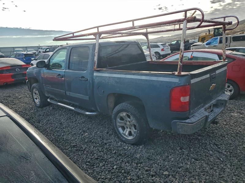 Photo 2 from auction – 2007 CHEVROLET SILVERADO with VIN 2GCEK13C671709185