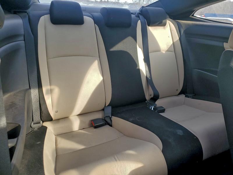 Photo 10 from auction – 2018 HONDA CIVIC LX with VIN 2HGFC4B05JH303554