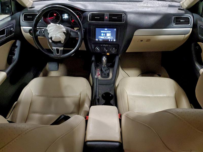 Photo 8 from auction – 2014 VOLKSWAGEN JETTA SE with VIN 3VWD07AJ1EM256893