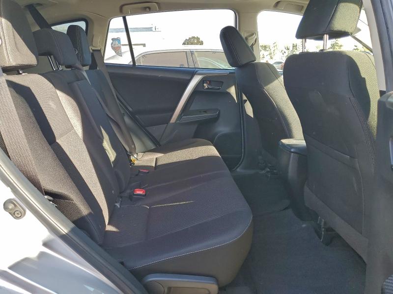Photo 11 from auction – 2014 TOYOTA RAV4 XLE with VIN JTMWFREV1EJ014721