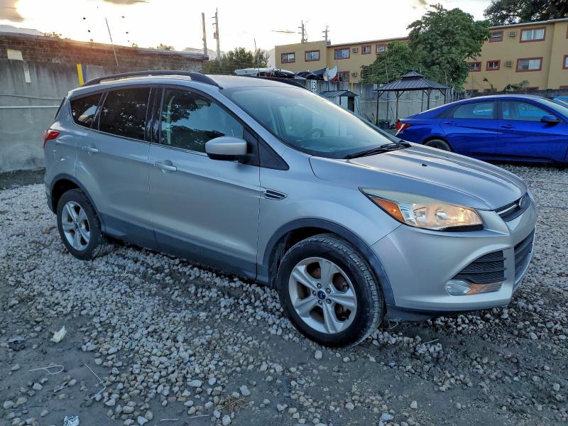 Photo 4 from auction – 2016 FORD ESCAPE SE with VIN 1FMCU0GX2GUC73606