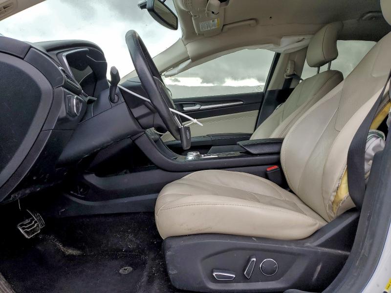 Photo 7 from auction – 2017 FORD FUSION with VIN 3FA6P0RU7HR231748