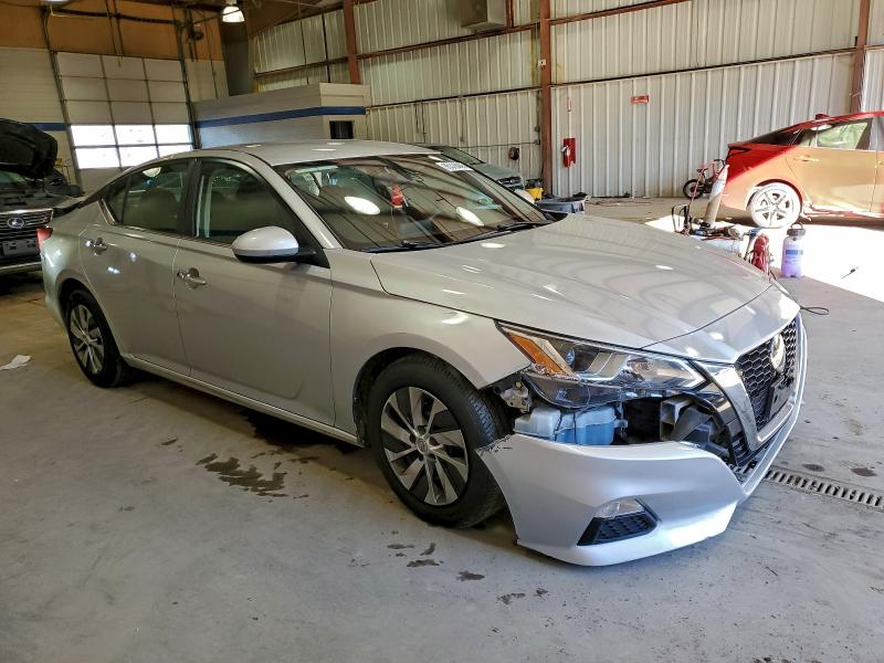 Photo 4 from auction – 2019 NISSAN ALTIMA with VIN 1N4BL4BVXKC120024