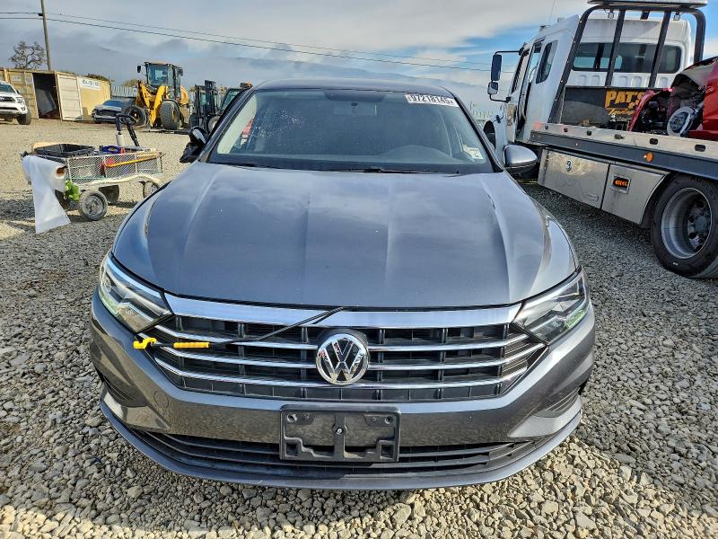 Photo 5 from auction – 2019 VOLKSWAGEN JETTA with VIN 3VWC57BU4KM031126