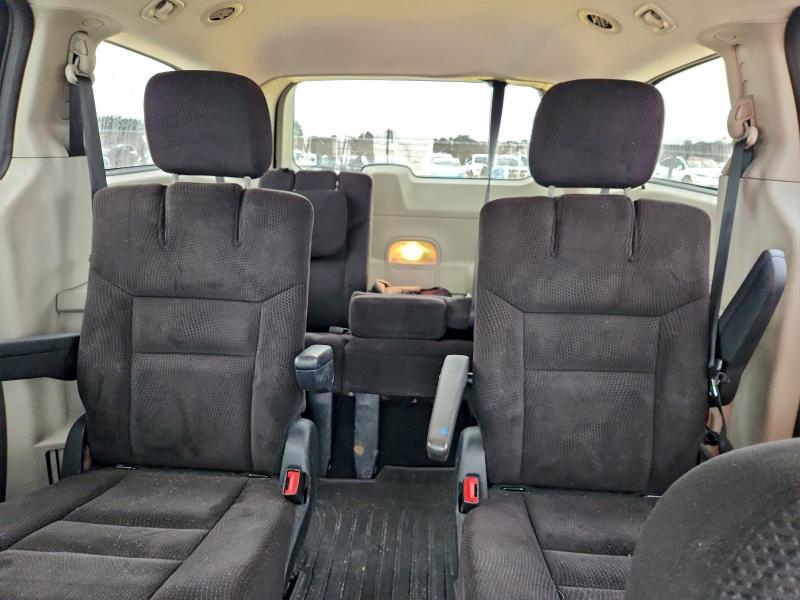 Photo 10 from auction – 2014 DODGE GRAND CARA with VIN 2C4RDGCG6ER206563