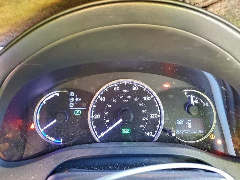 Photo 9 from auction – 2012 LEXUS CT 200 with VIN JTHKD5BH9C2119900