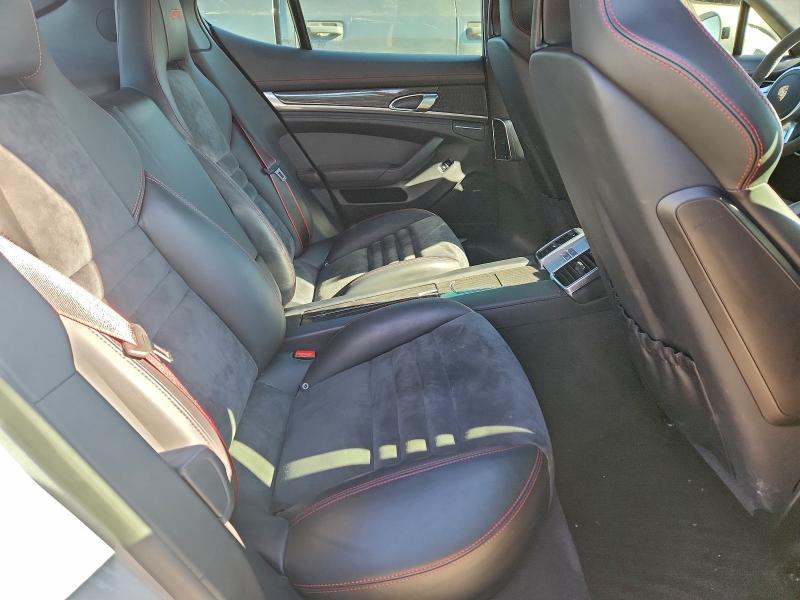 Photo 10 from auction – 2014 PORSCHE PANAMERA G with VIN WP0AF2A70EL083221