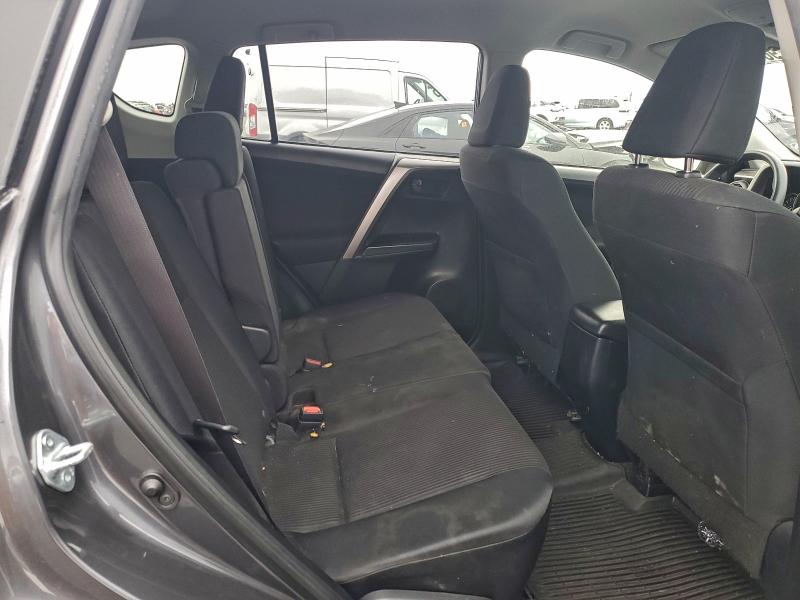 Photo 11 from auction – 2016 TOYOTA RAV4 LE with VIN JTMZFREV4GD081151