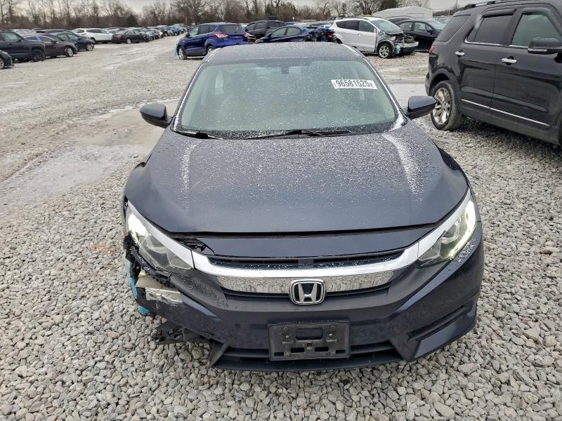 Photo 5 from auction – 2017 HONDA CIVIC LX with VIN 19XFC2F58HE027403