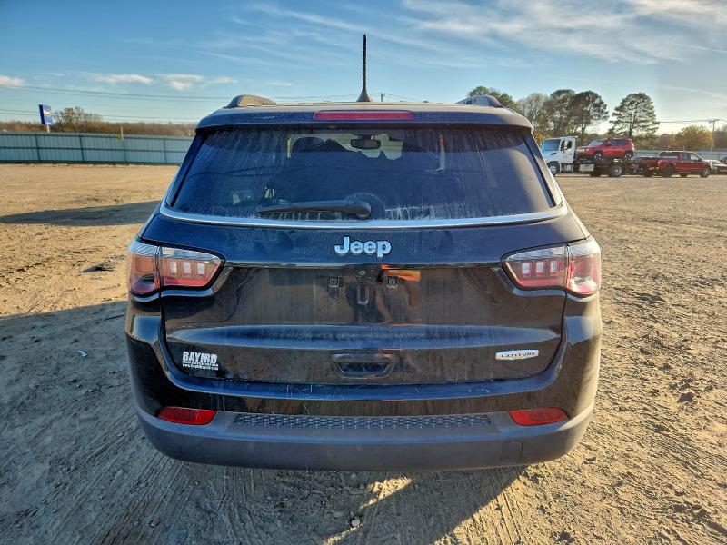 Photo 6 from auction – 2019 JEEP COMPASS with VIN 3C4NJCBB3KT736763