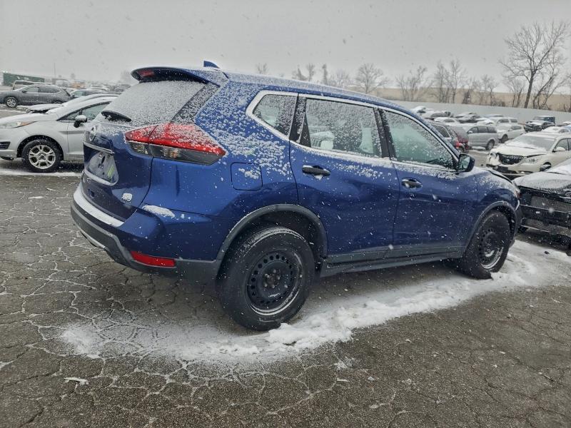 Photo 3 from auction – 2017 NISSAN ROGUE S with VIN KNMAT2MV8HP560610