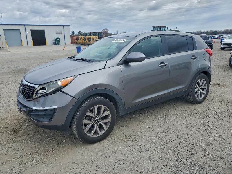 Photo 1 from auction – 2016 KIA SPORTAGE L with VIN KNDPB3AC2G7813747