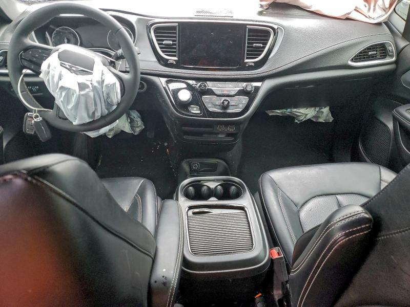 Photo 8 from auction – 2023 CHRYSLER PACIFICA T with VIN 2C4RC1BG1PR505804