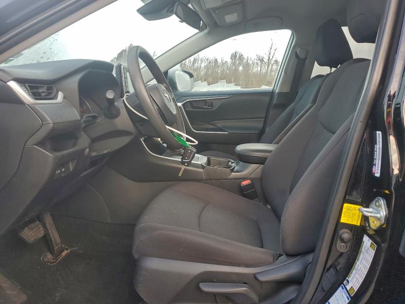Photo 7 from auction – 2021 TOYOTA RAV4 LE with VIN 2T3F1RFV6MC217182