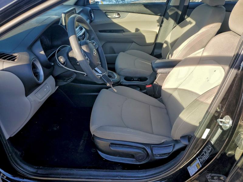 Photo 7 from auction – 2019 KIA FORTE FE with VIN 3KPF24AD3KE058594