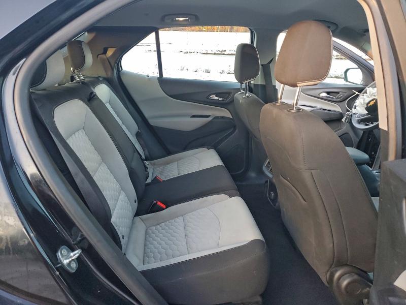 Photo 11 from auction – 2018 CHEVROLET EQUINOX LS with VIN 2GNAXREV5J6333562
