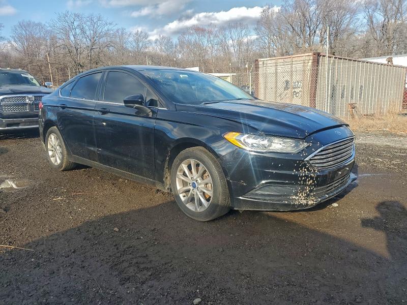 Photo 4 from auction – 2017 FORD FUSION SE with VIN 3FA6P0H77HR287331
