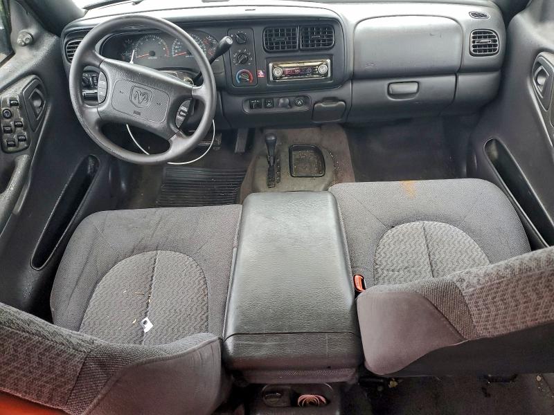 Photo 8 from auction – 2000 DODGE DURANGO with VIN 1B4HS28N1YF158006
