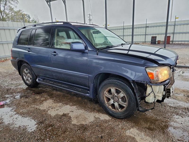 Photo 4 from auction – 2005 TOYOTA HIGHLANDER with VIN JTEGP21A050045326