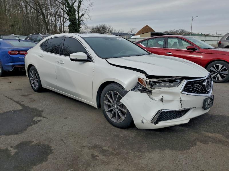 Photo 4 from auction – 2019 ACURA TLX with VIN 19UUB1F33KA010443