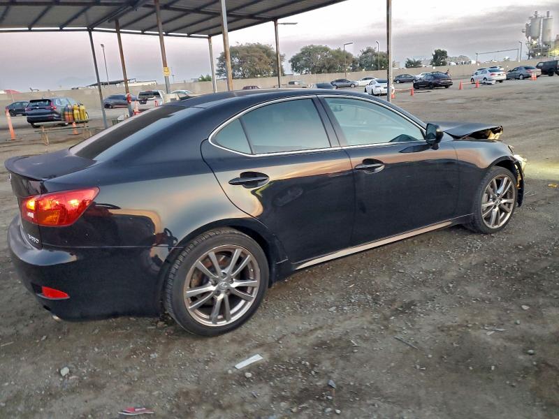 Photo 3 from auction – 2007 LEXUS IS 350 with VIN JTHBE262872011999