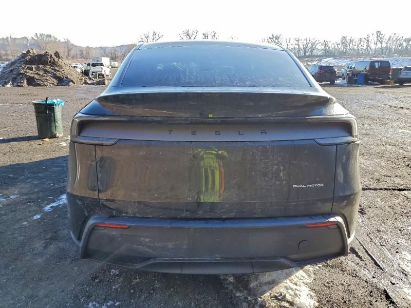 Photo 6 from auction – 2026 TESLA MODEL Y with VIN 7SAYGDEE8TF386394