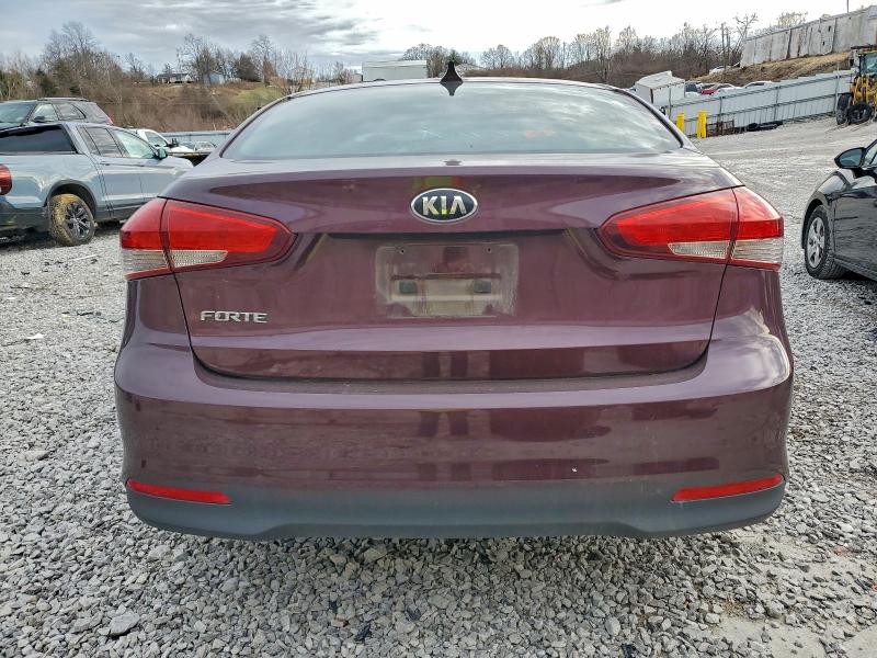 Photo 6 from auction – 2017 KIA FORTE with VIN 3KPFK4A72HE139699